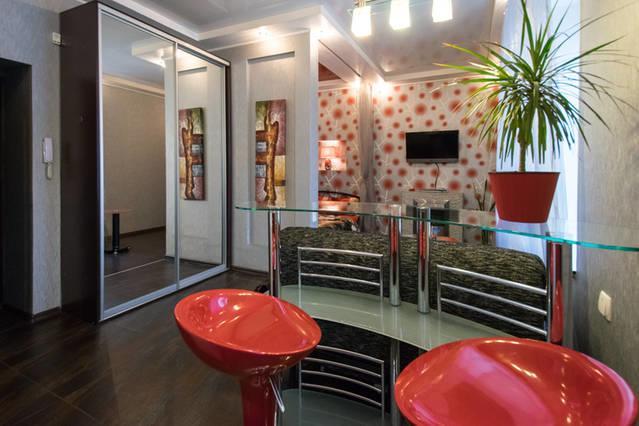 Modern Luxury Studio In The Center Of Kharkiv At Konstitutsii Square Exteriör bild