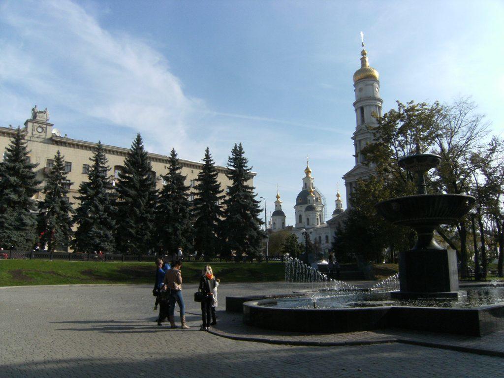 Modern Luxury Studio In The Center Of Kharkiv At Konstitutsii Square Exteriör bild
